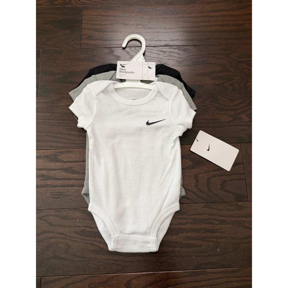 Nike Baby Bodysuits 3 Pack Short Sleeve White Grey Black 6 Months 56K647-042